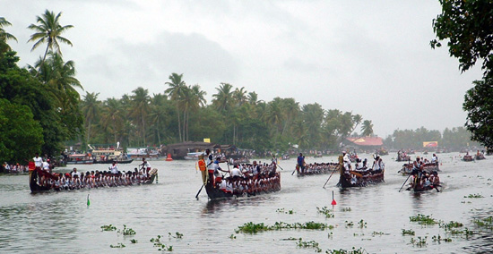nehru-trophy-boat-race-alleppey