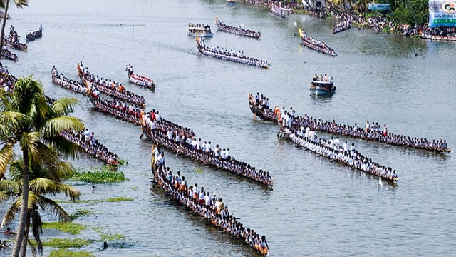 nehru-trophy-snake-boat-race-aereal-view