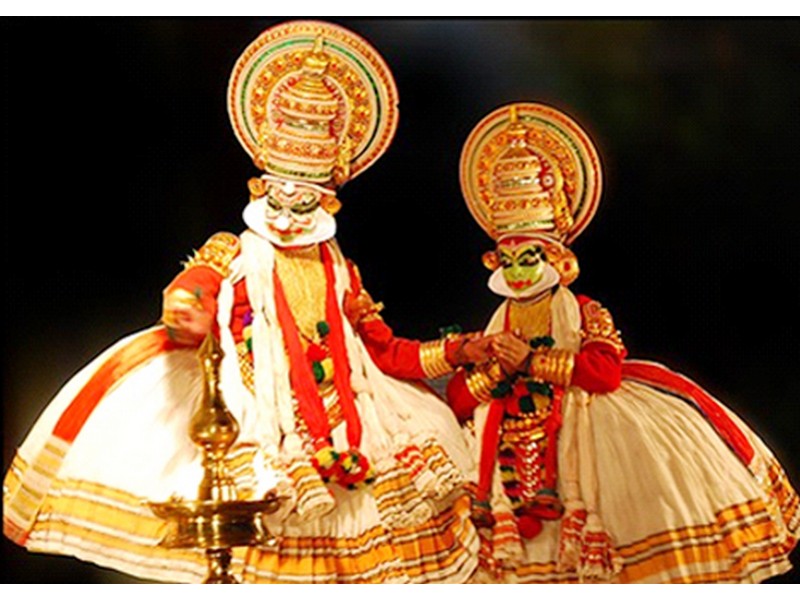 kathakali-dance-kerala