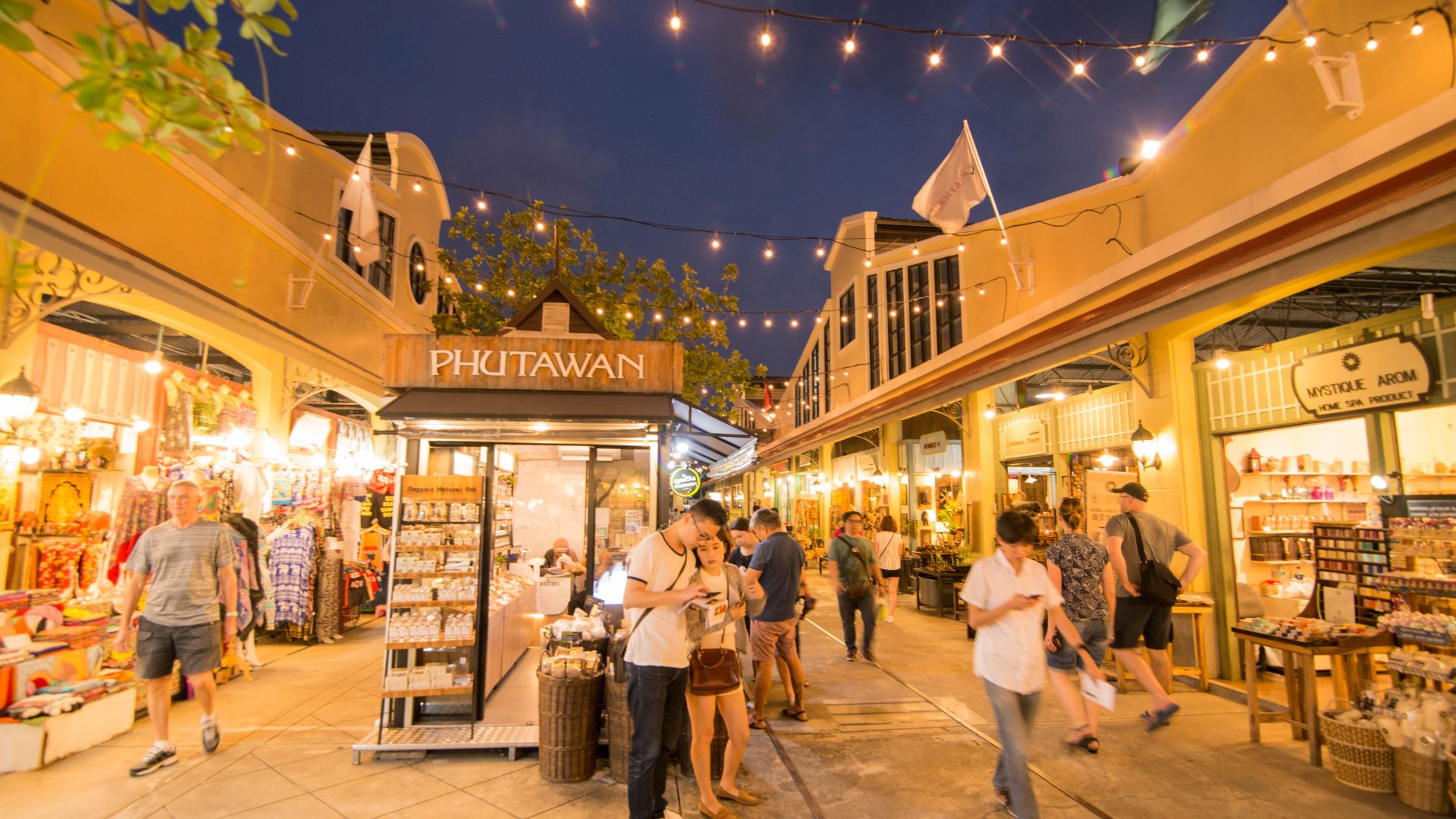 Asiatique-the-Riverfront
