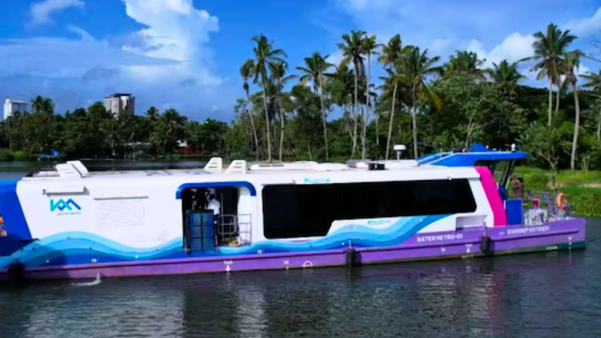 Kochi Water Metro for Tourists-Timings, Fare, Route, Booking, Ticket Price