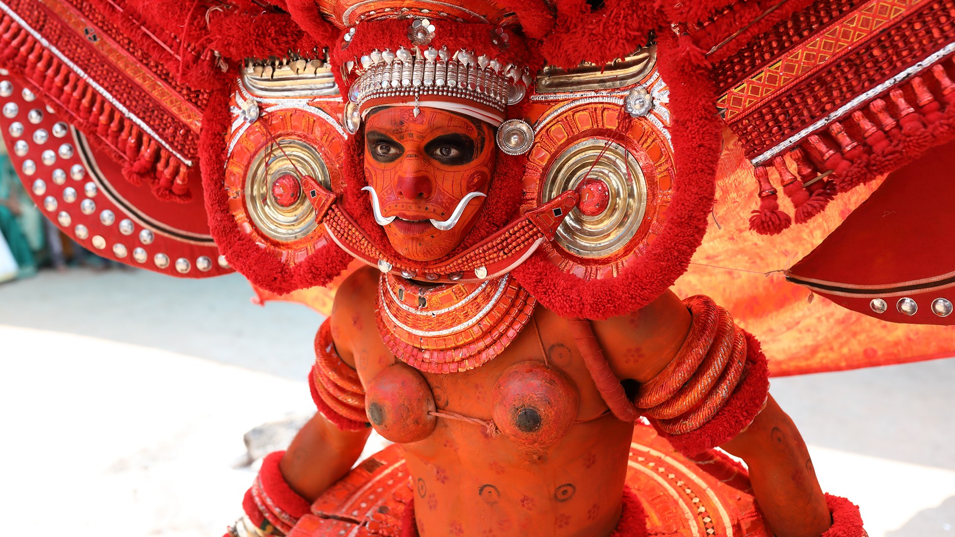 kannur-theyyam