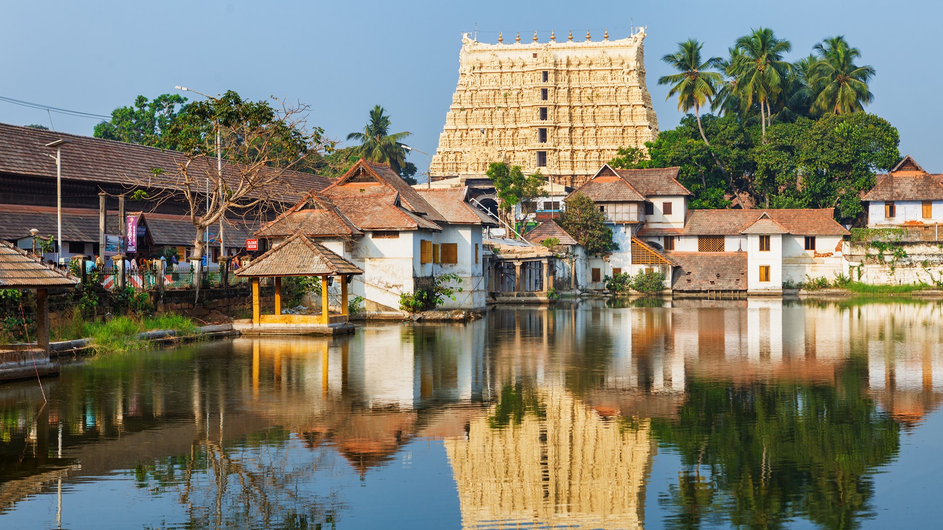 travel and tourism in kerala