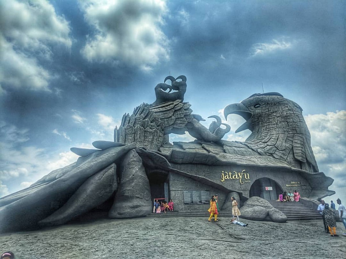 jatayu-earth-center-view