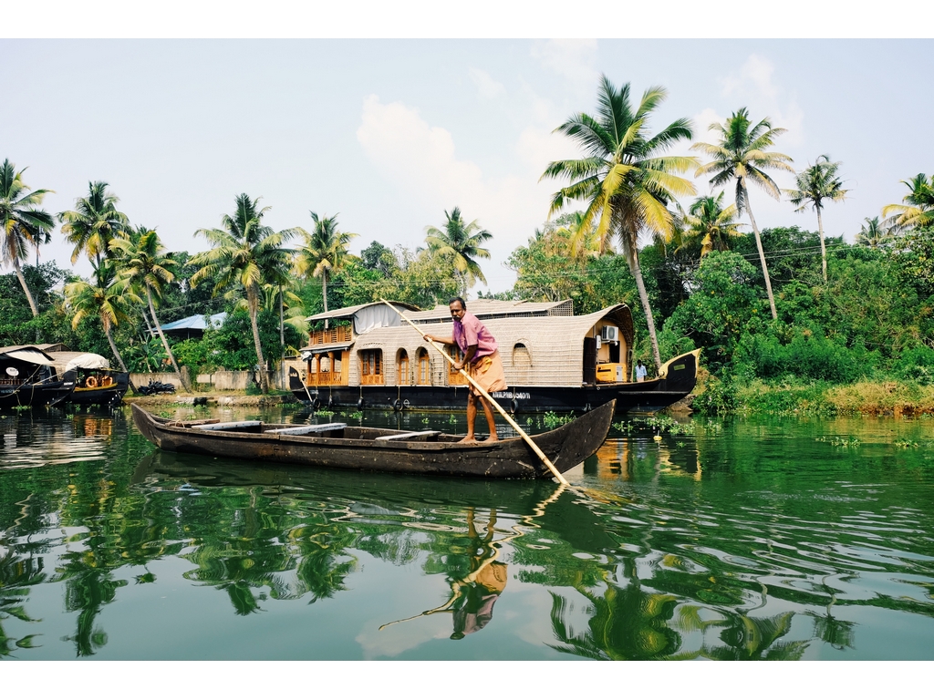 kerala-houseboat-packages