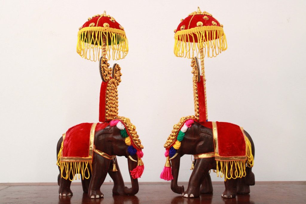 Kerala-elephant-figurines