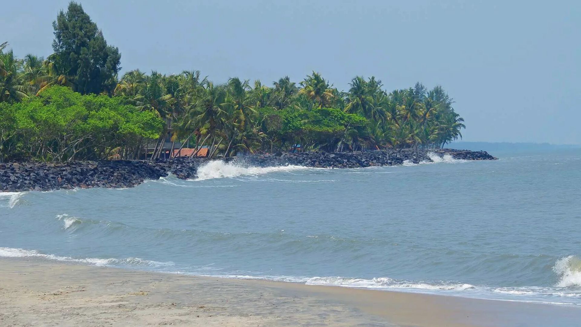 munambam-beach