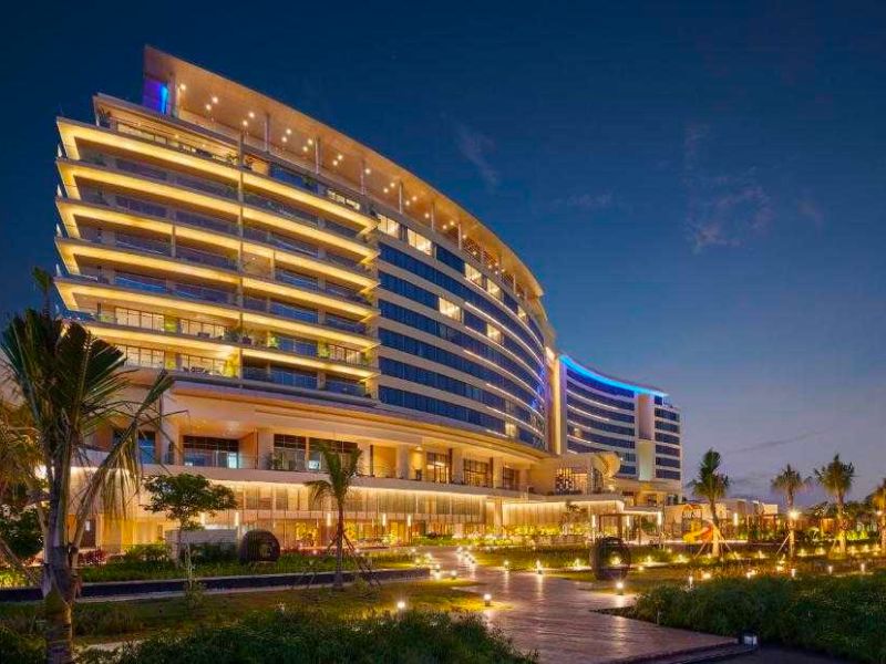 Top 10 Best 5 Star Hotels in Kochi, India