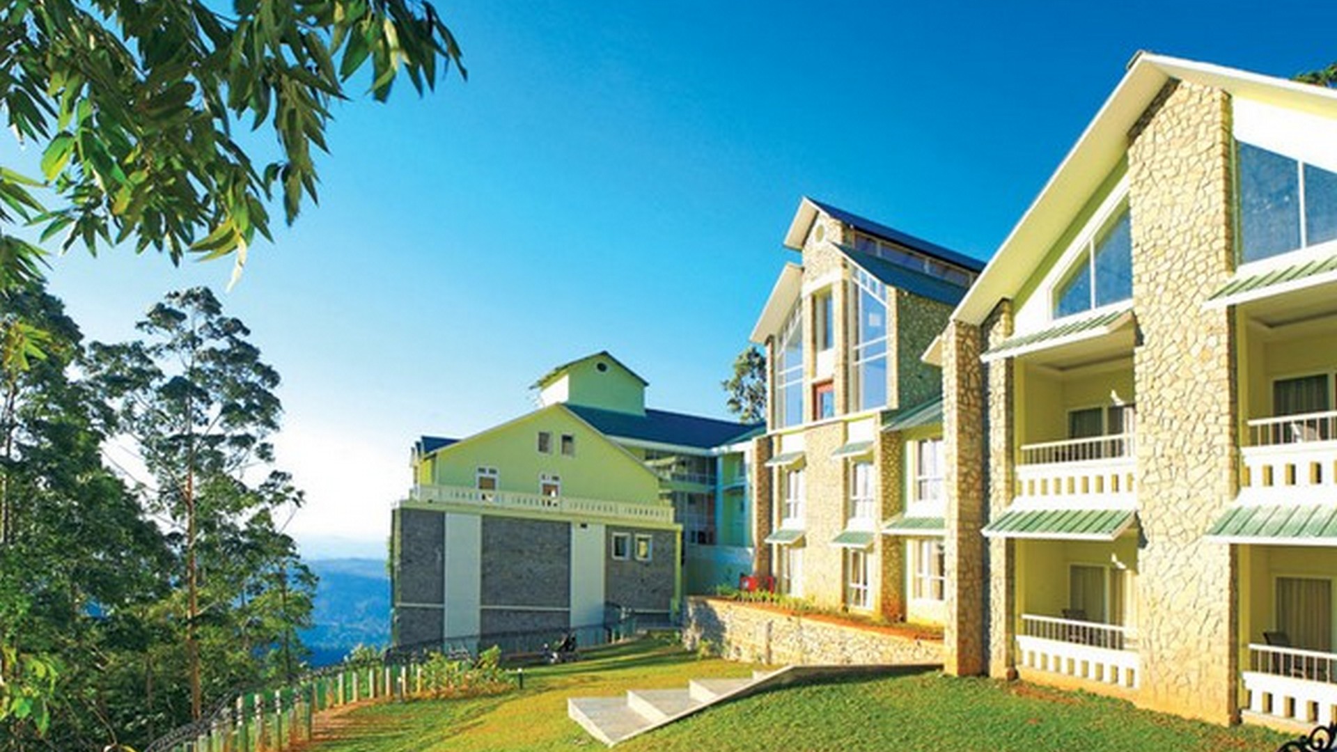 how-to-choose-your-hotel-in-munnar