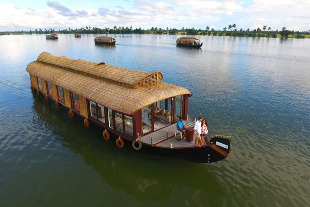 Lakes & Lagoons Tour Co. Houseboats in Alleppey