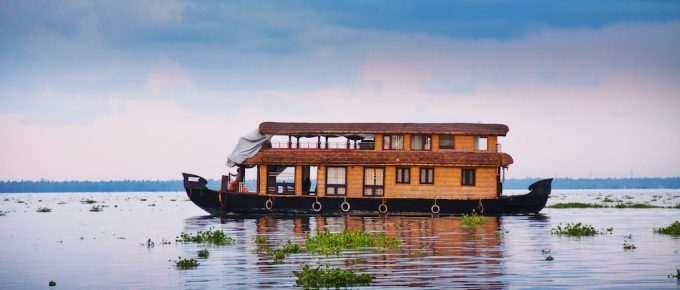 types of houseboats in alleppey cover image