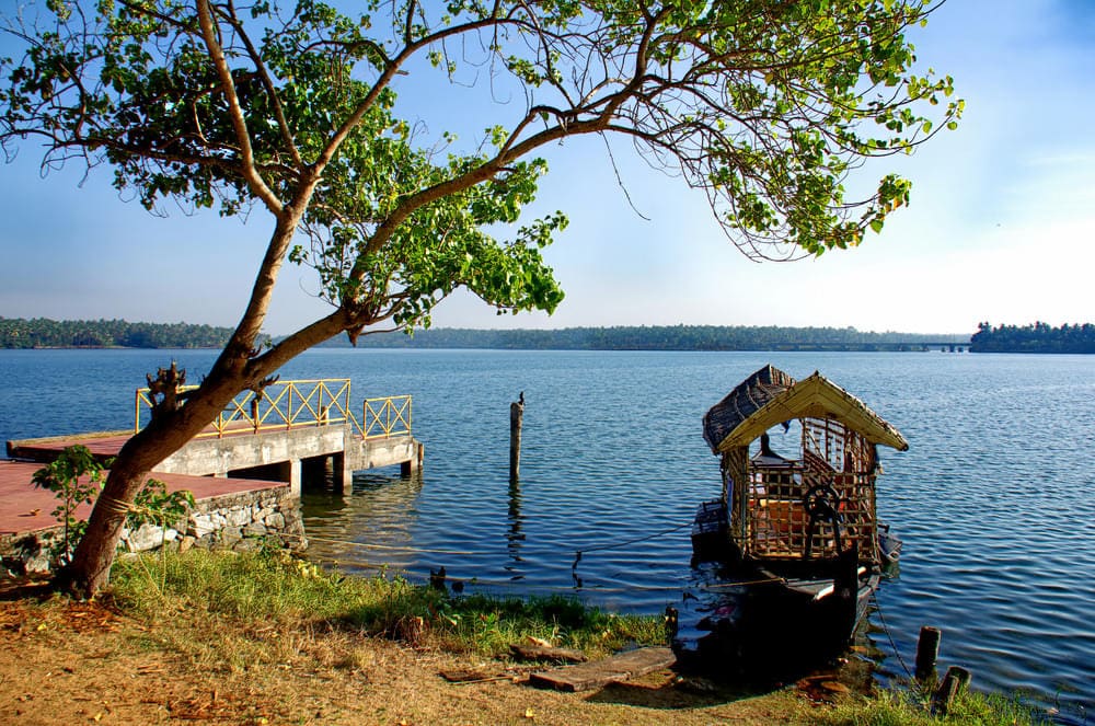 Paravur Lake in Kollam