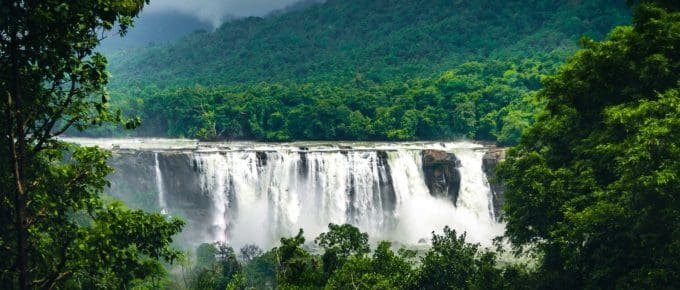 athirappilly-waterfalls