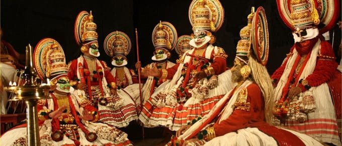 kathakali-in-kerala