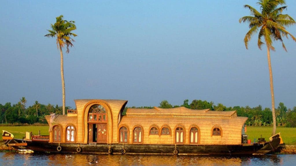 kerala-houseboat