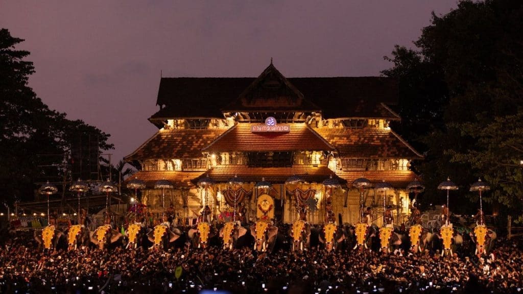 thrissur-pooram-night